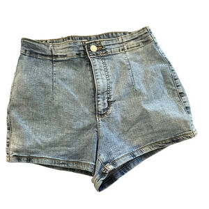 Wild Fable high rise short short women's size 6